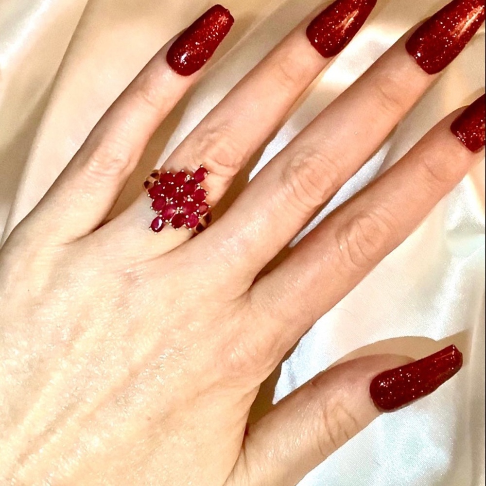 Beautiful 10k Natural Ruby Ring ❤️